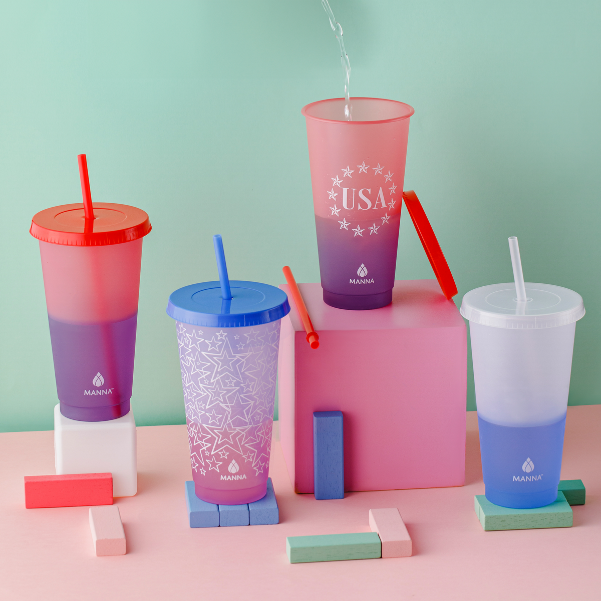 4pk-24-oz-patriotic-color-changing-cups-m2 156A0971-_1.png